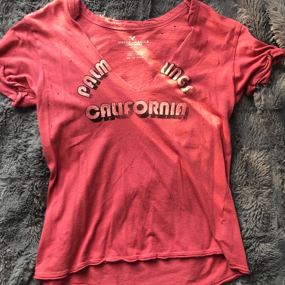 American Eagle tee